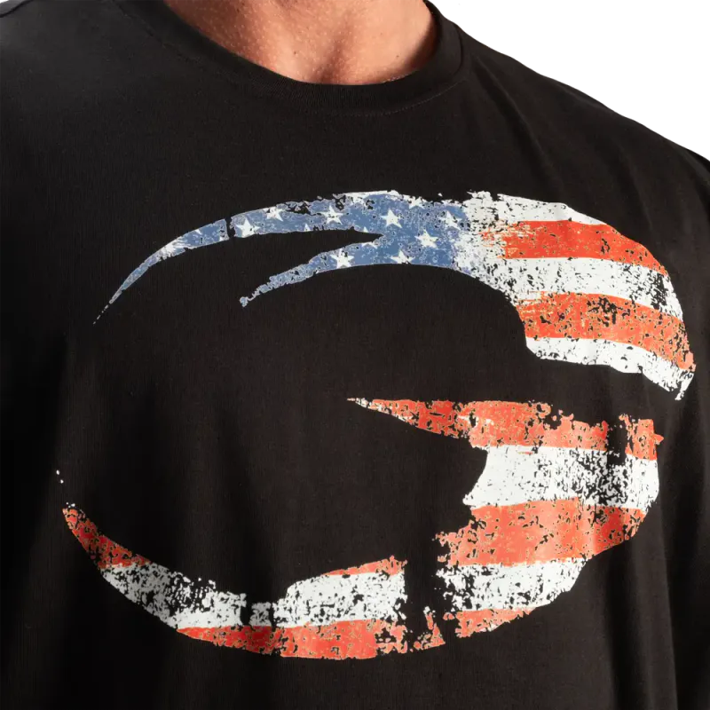 Gasp Pump Cover Iron Tee, svart/US flagg t-skjorte